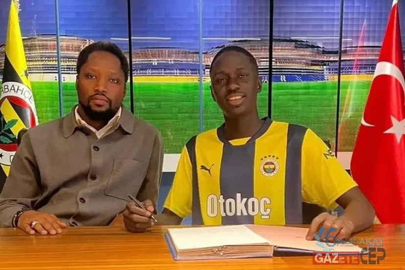 Fenerbahçe, yaz transfer dönemine hızlı bir giriş yaptı! İşte 5 yıllık imza...