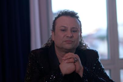 Onur Akay’dan yeni single “İstanbul’a Küskünüm” çıktı!