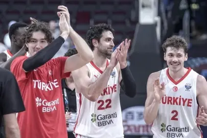 Devler çarpışması: Türkiye, yarı finalde Yunanistan'la karşılaşacak