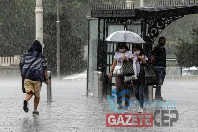 Meteoroloji'den kritik hava durumu uyarısı: Kuvvetli sağanak ve fırtına geliyor