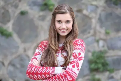 Afra Saraçoğlu için bakın neler yaptı?