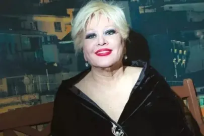 Türk sanat müziğinin efsane ismi Muazzez Abacı hayatını kaybetti