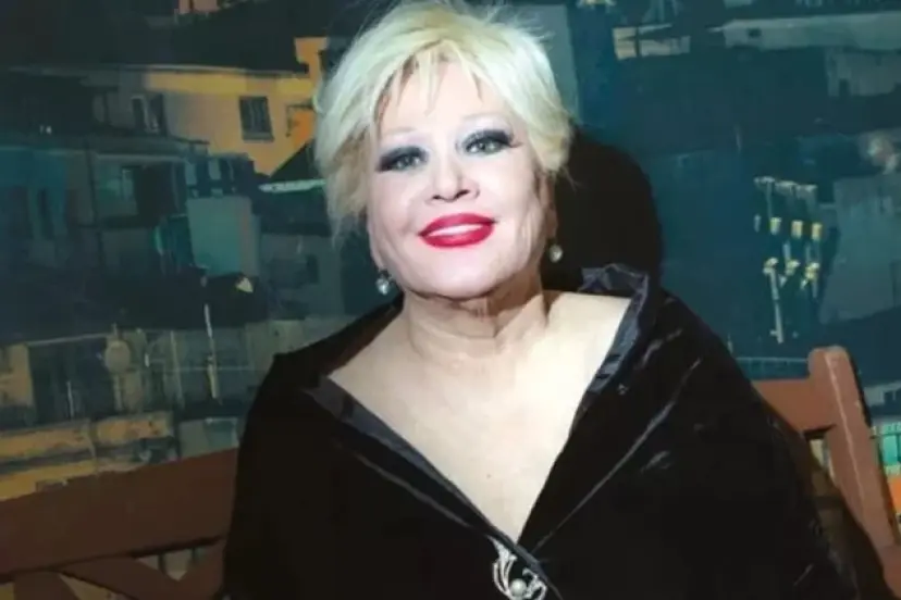 Türk sanat müziğinin efsane ismi Muazzez Abacı hayatını kaybetti