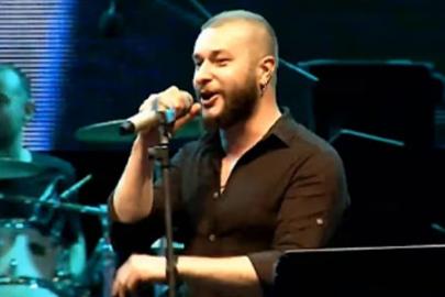 Serhat Bayraktar yeni teklisi "Ne Farkeder" ile müzik listelerinde!