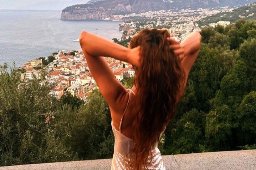 Burcu Özberk'in frikiği takipçilerinin gözünden kaçmadı