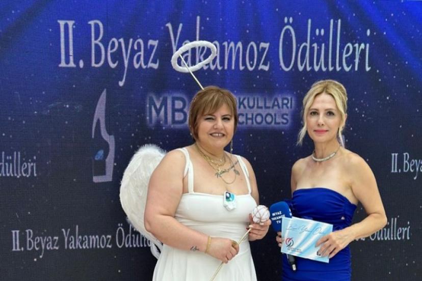 Enerji Terapisti Arife Koca’ya Ödül!