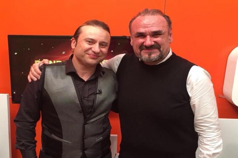 Hakan Aysev Onur Akay'a röportaj verdi! "Luciano Pavarotti Ankara'dan kovuldu mu?"