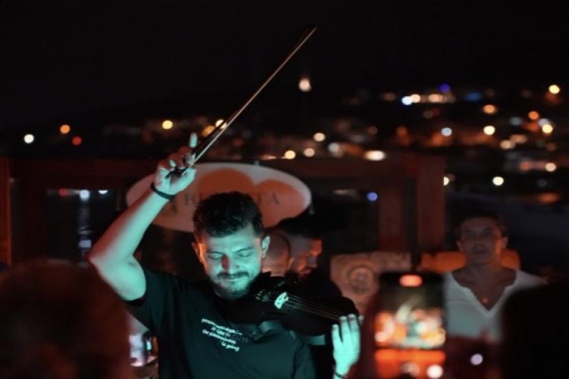 Keman sanatçısı Andre Soueid’in muhteşem performansları