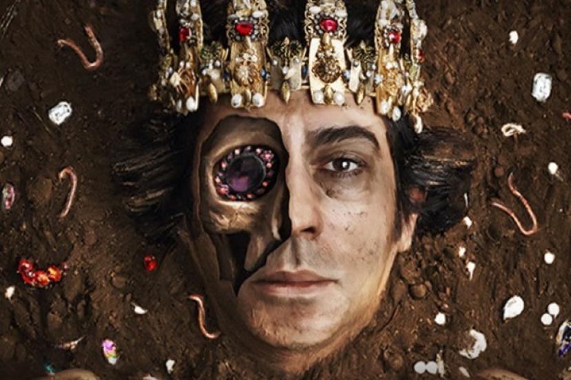Okan Bayülgen'in çarpıcı “Richard” yorumu Maximum Uniq Hall'de