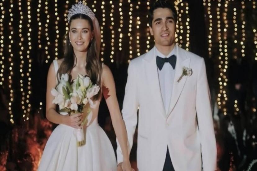 Seyran ve Ferit final de evleniyor mu? Yalı Çapkını'nda Afra Saraçoğlu ve Mert Ramazan Demir'in heyecan dolu...